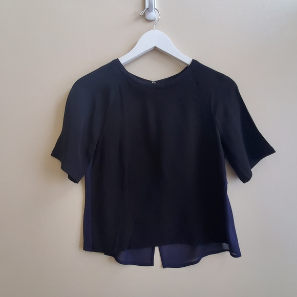 Aritzia Babaton Open Back Blouse 100% Silk with Navy and Black color block - Picture 1 of 5